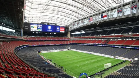 【幸运彩客必看】福彩双色球147期独家精准预测：专家杀红绝杀号曝光！06、30、33必中攻略！